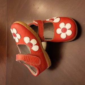 Girls Mary Jane flat velcro shoes size 30 size 11